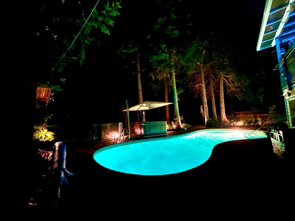 Resort Style Home Living With Private Pool And Hottub Delta Extérieur photo